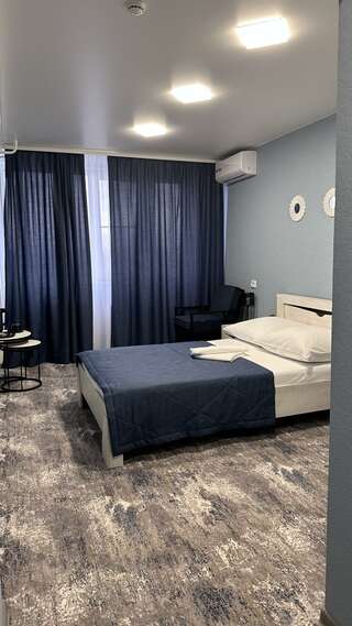 Гостиница Дружба Абакан 1-местный номер улучшенный стандарт-1