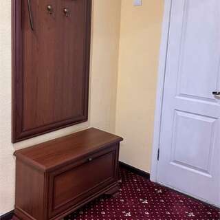 Гостиница Дружба Абакан Одноместный люкс (2 комнаты, 1 кровать)-3