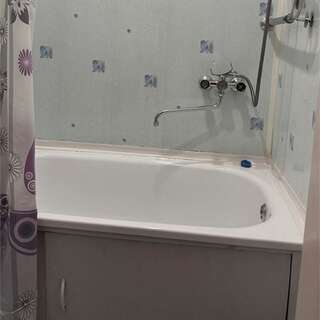 Гостиница Дружба Абакан Трехместный стандарт (2 комнаты, 3 кровати)-9